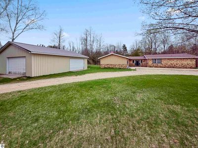 Property at 4411 N 11th Rd, Mesick, MI
