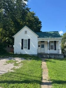 440 W Pleasant St