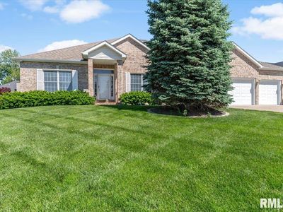 114 Heatherstone Dr