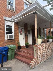 619 N Highland Ave