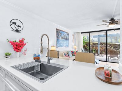 75-5888 Alii Dr APT B2