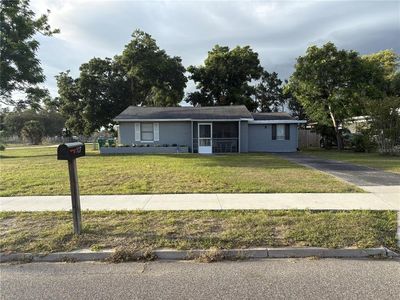 107 W Golf Links Ave
