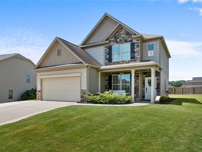 24 Duxbury Ln
