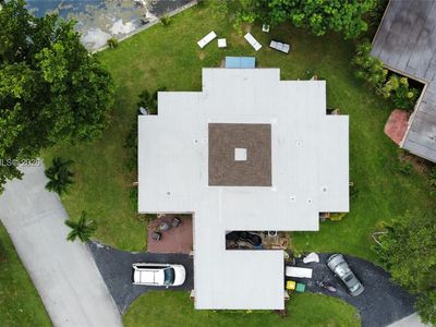 5700 White Hickory Cir