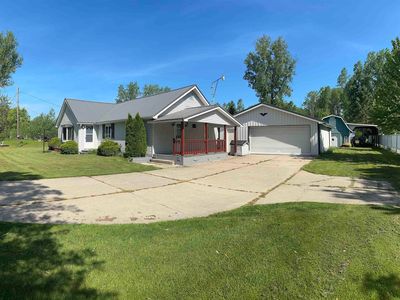 3218 Pine River Rd