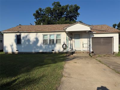 1370 N 95th East Ave