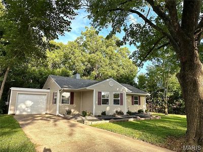 608 Devonshire Dr