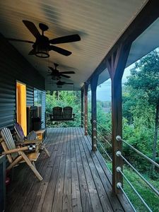 172 Camelot Dr