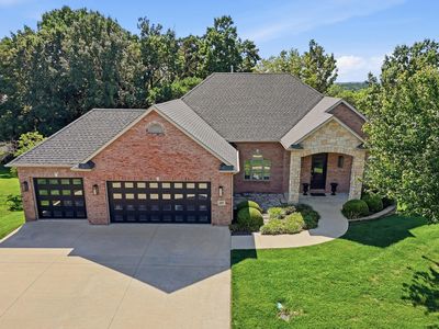 207 Paw Paw Way