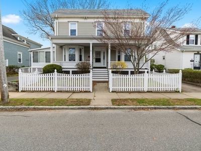 92 Dudley St