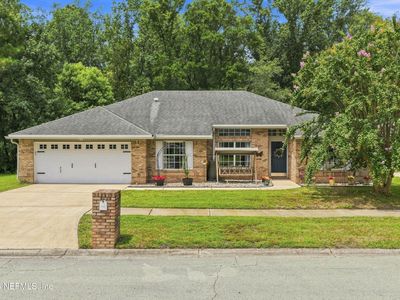 1768 REDWOOD Lane