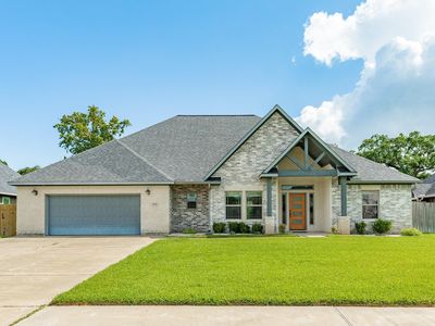216 Creekside Ln