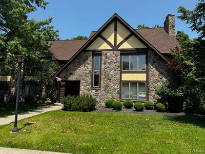 Property at 5295 Chestnut Ridge Rd APT H, Orchard Park, NY