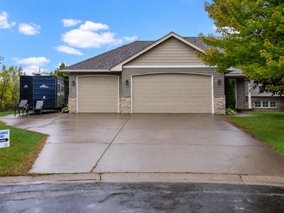 9711 Woodcrest Ct