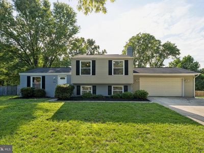 Property at 903 Castlewood Dr, Upper Marlboro, MD