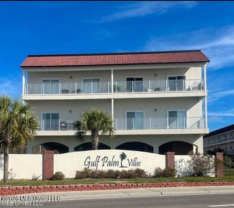 1453 E Beach Blvd APT 218
