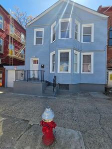 91 Belmont Ave #2