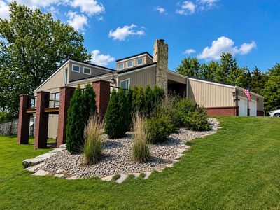 1606 Highland Dr