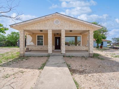 Property at 503 E Adobe St, Del Rio, TX