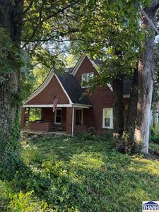 5685 Darwin Rd