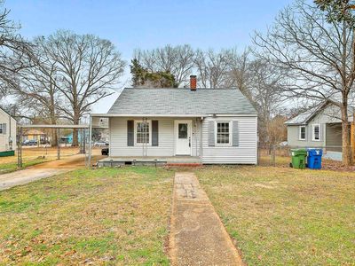 202 White Ave