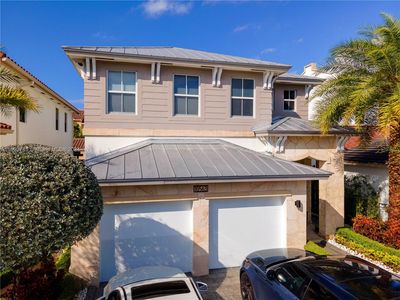 Property at 10563 NW 70th Ln, Doral, FL