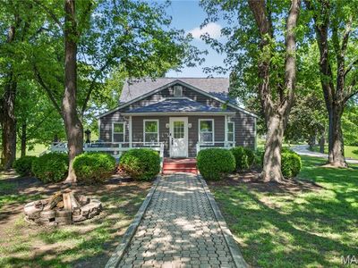 1848 Maplewood Ln