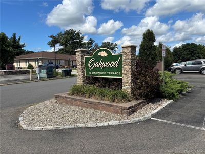 10 Oakwood Terrace #37