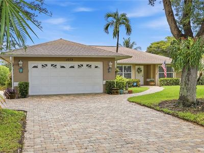 1073 N Alhambra CIR