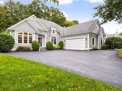 95 Frybrook Dr