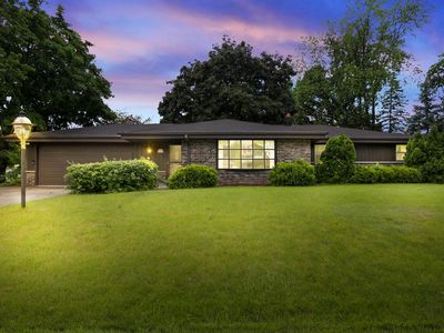 W132S6715 Fennimore LANE