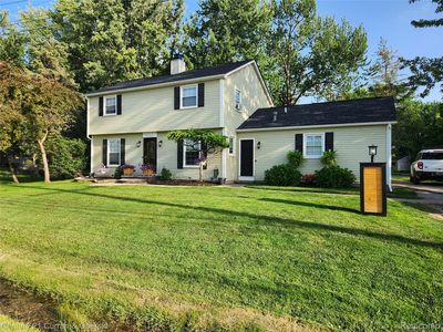 Property at 26560 Acacia St, Harrison Township, MI