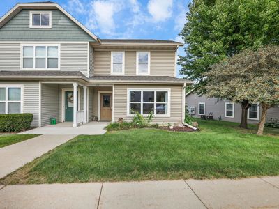 Property at 207 S Musket Ridge Dr, Sun Prairie, WI