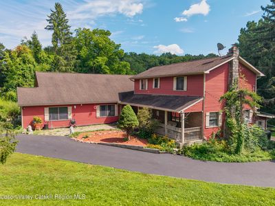 97 Leslie Road