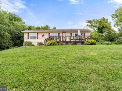 1405 Carpenters Point Rd