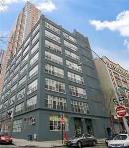 176 Johnson St APT 3D