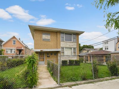 843 W 34th Pl