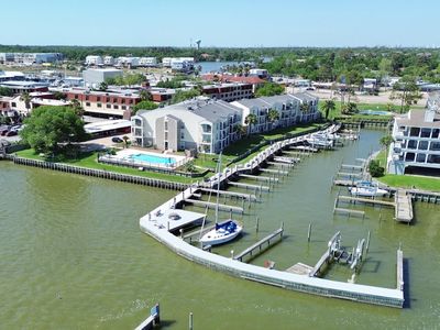 205 Yacht Club Ln #205