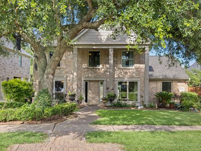 4134 Lakepointe Forest Dr