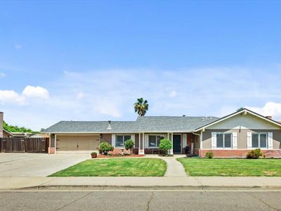 1909 Nadine Ave