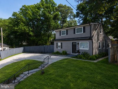 225 Colfax Ct