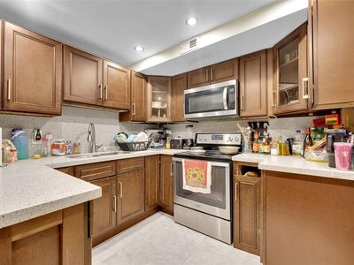 7041 Environ Blvd #326