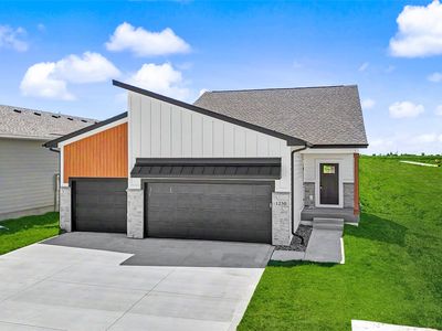 1230 NW Sproul Dr