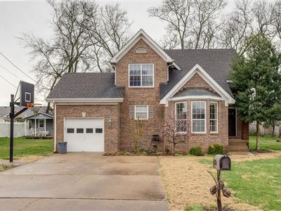 1718 University Dr