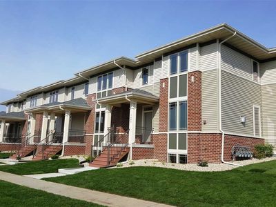 1422 Smithfield Dr