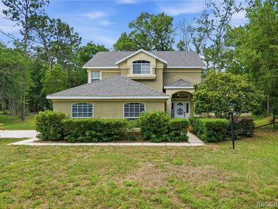 2748 W Express Ln
