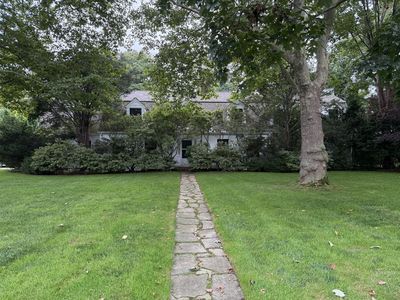 18 Horsemill Rd