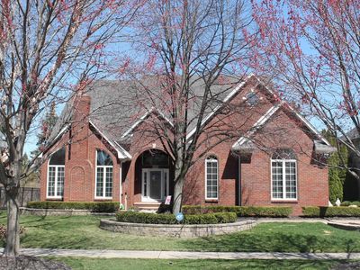 20316 Huron Dr