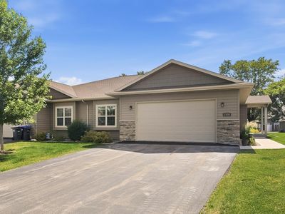 1270 Cameron Cir