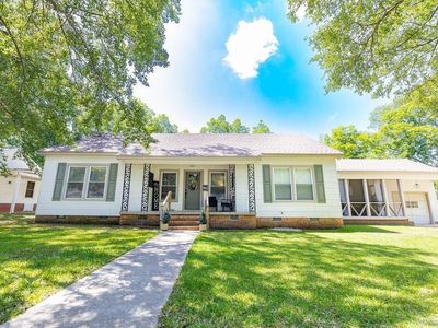 Property at 1513 W Faulkner St, El Dorado, AR